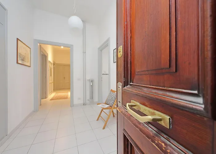 Apartament Casa Serafina In Prati District *